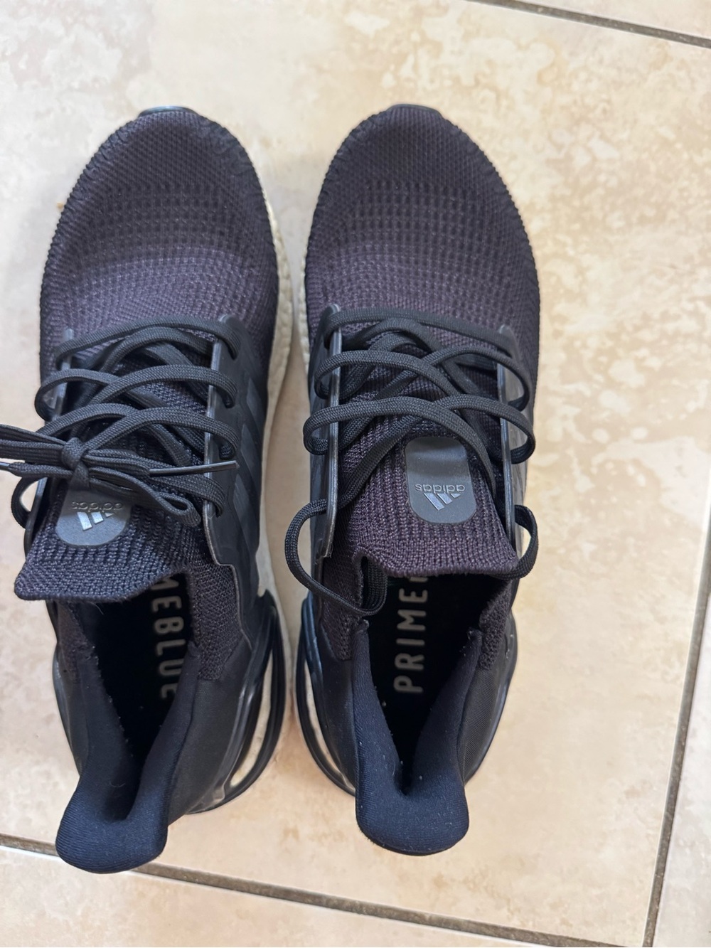 adidas Men’s Black Knit Primeblue Sneakers